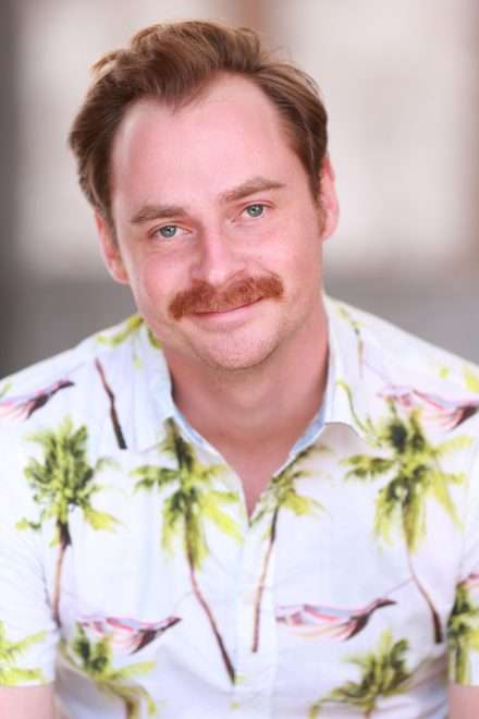 happy headshot - Andrew Lindh