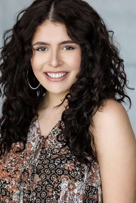 EE066D43-1A71-4893-AE6C-3219513AF4AA - Adrianna Diaz